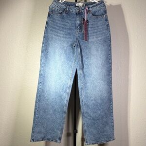 Madden Girl Light Blue Straight Leg Jeans